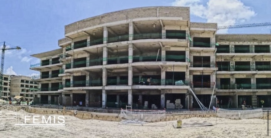 Estructura de concreto de Hotel Planet Hollywood Cancún QR