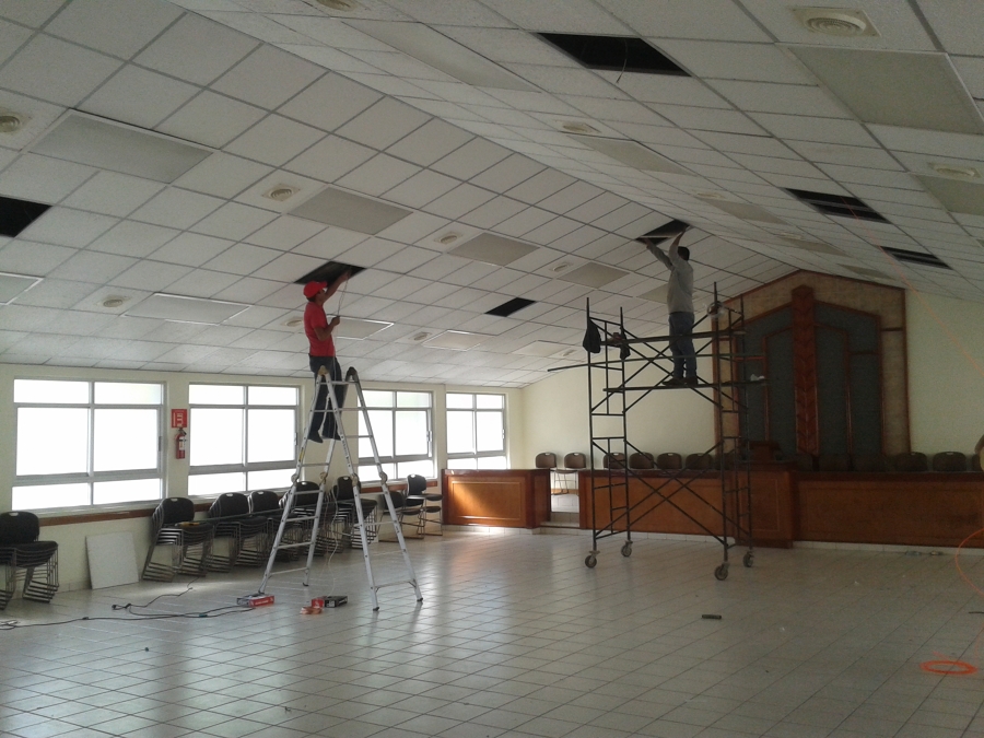 Colocación de falso plafon.