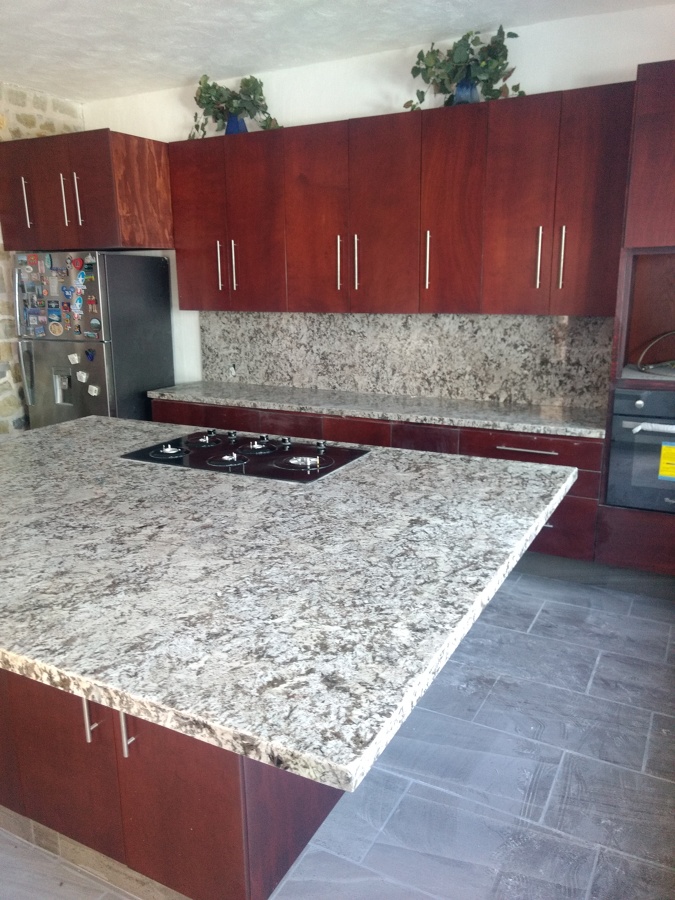 Cubierta e isla de cocina