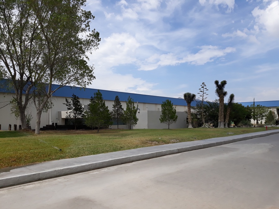 Aplicacion de pintura en faldon