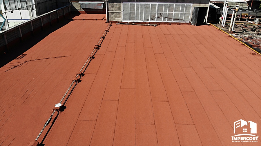 Manto prefabricado color rojo