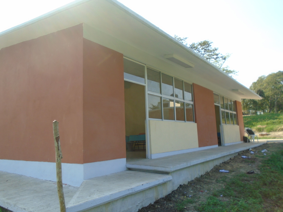 CONSTRUCCION DE AULAS
