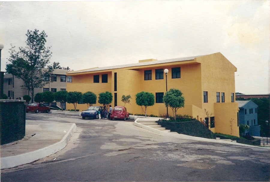 Instituto de Investigaciones de la U.V.