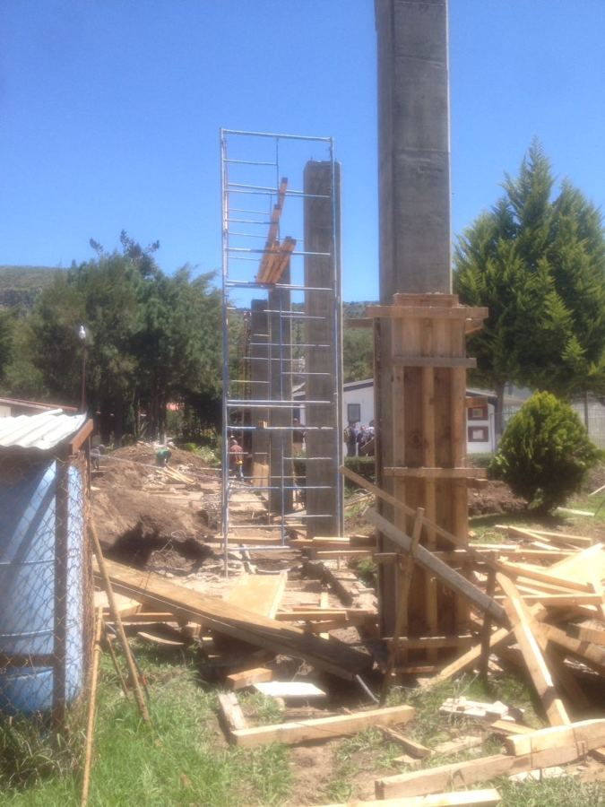 CONSTRUCCION DE COLUMNAS EN NAVE