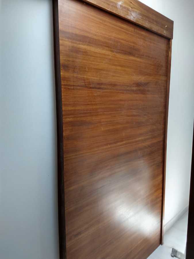 Puerta corrediza Parota