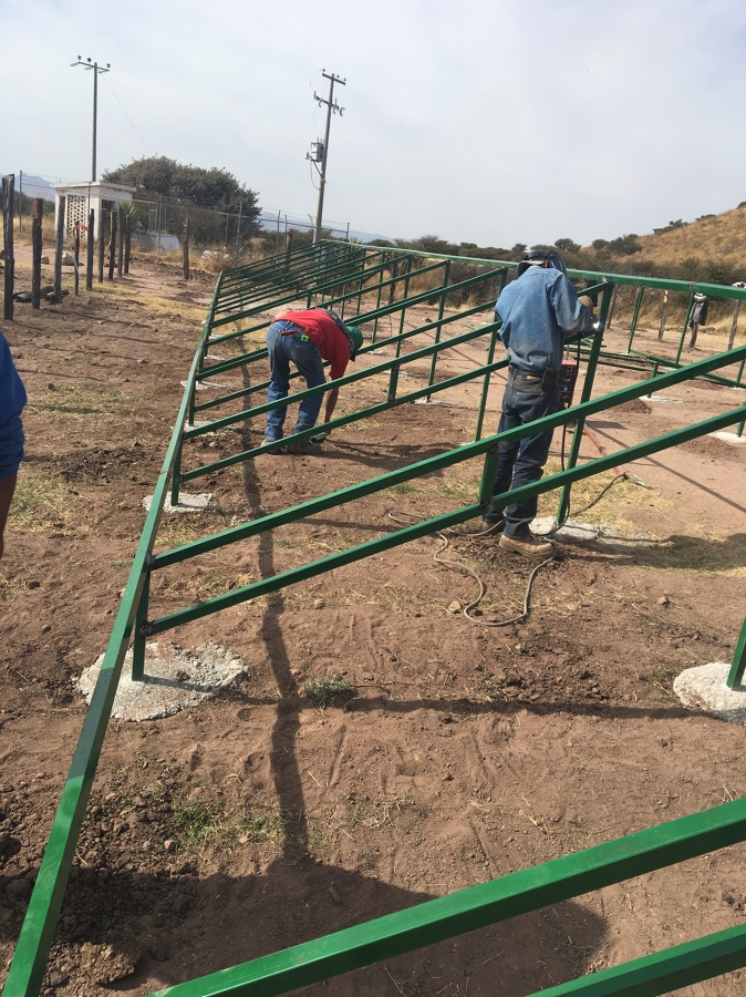 Refuerzos en estructura metálica 