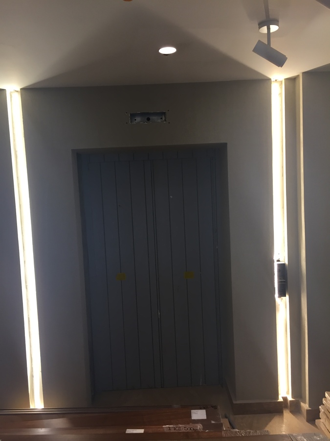 Elevador de pasajeros, pruebas de cajillos luminosos