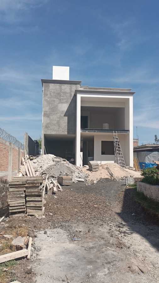 CASA BERNA INDAPARAPEO