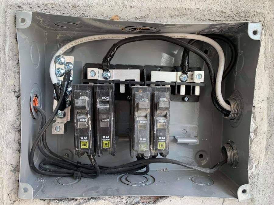 Instalación de centro de carga