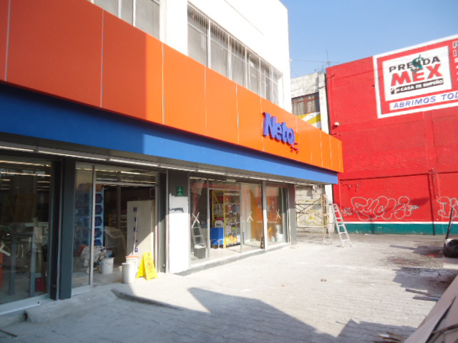 Remodelación de tiendas de conveniencia.