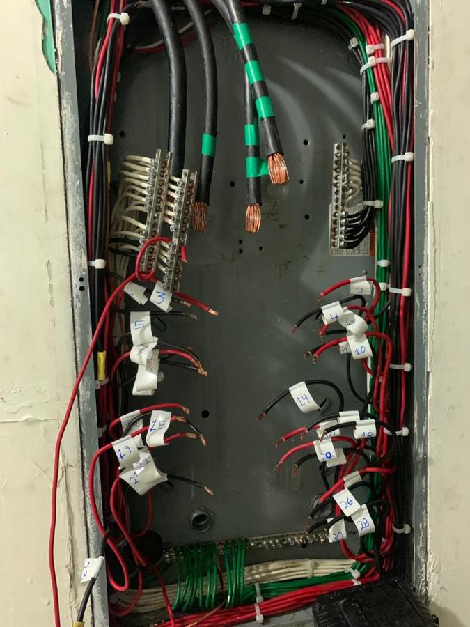 MANTENIMIENTO CORRECTIVO POR HUMEDAD