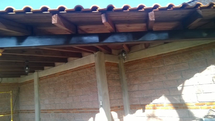 TEJADO DE DUELA , VIGAS , TEJA 