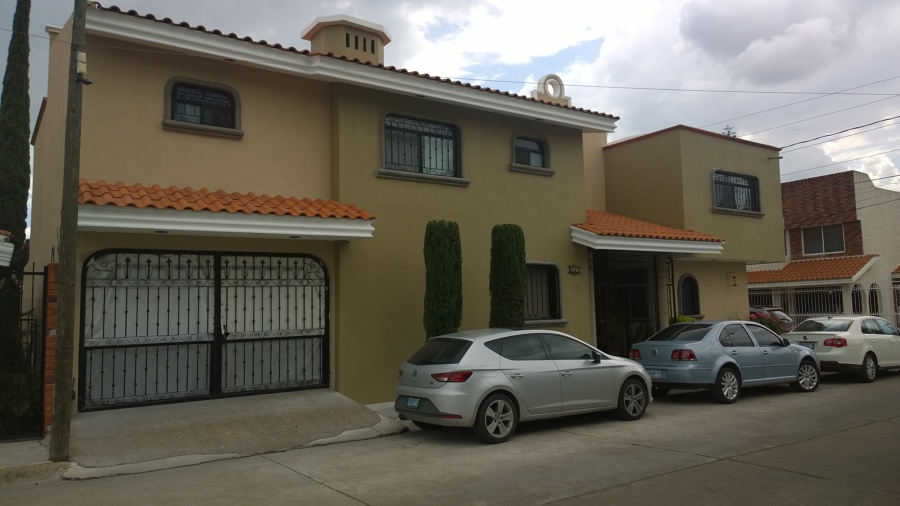 Pintura en casa residencial