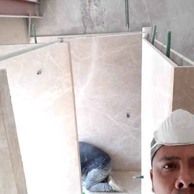 Cabinas de ducha y wc