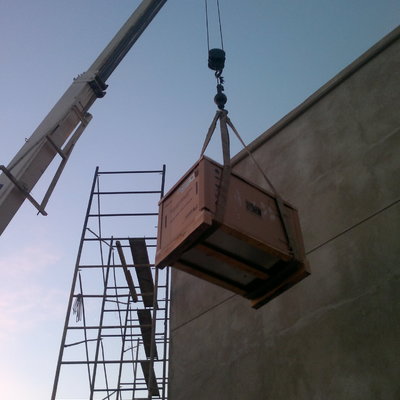 TRASLADO DE MAQUINARIA