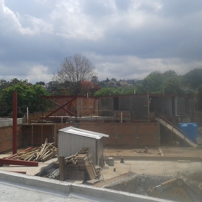 Construcción de residencia modelaje y ejecución