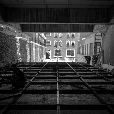 Armado de rejilla de acero en hotel villa mercedes