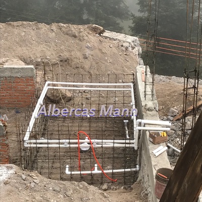 Instalación de tubería de Jacuzzi