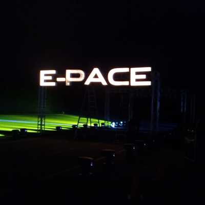 Elaboración de letras para logo