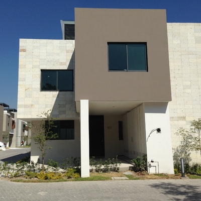 Casa Habitacion en Fccto VIVANTE en Zapopan, Jal.