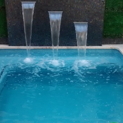 Alberca cascada desnivel