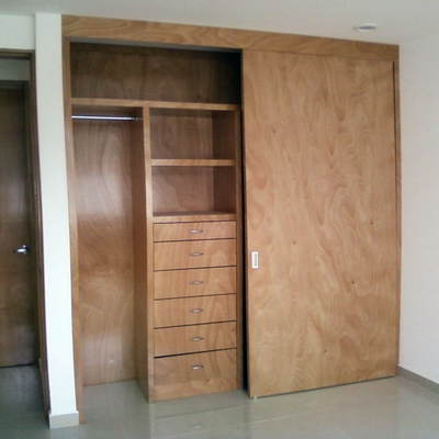 CLOSET OCUME NATURAL