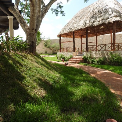 Palapa y jardinería