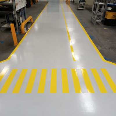 LINAS DE PASO PEATONAL EN AREA DE MANIOBRAS