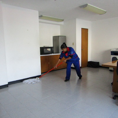 LIMPIEZA DE OFICINAS