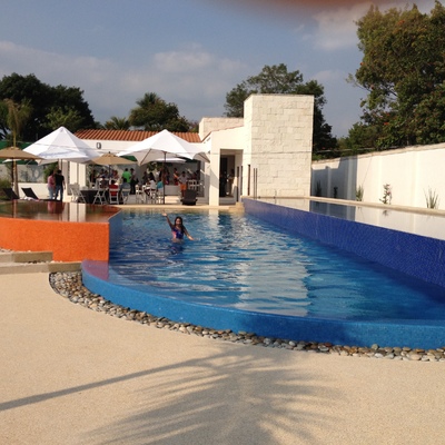 Alberca Bosques de Jiutepec