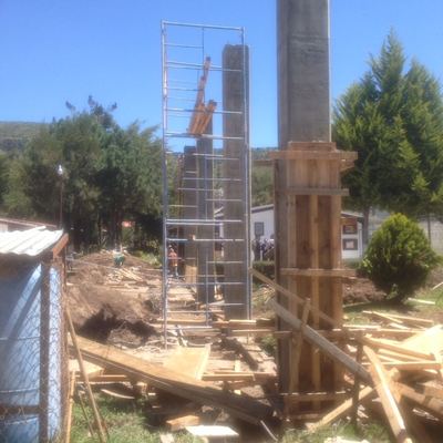 CONSTRUCCION DE COLUMNAS EN NAVE