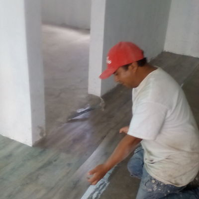 Piso de tablón tipo madera