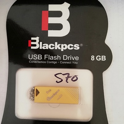 DISTRIBUCIÓN DE ACCESORIOS PARA COMPUTADORAS