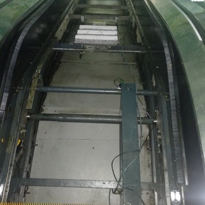 Hueco de escalera electrica