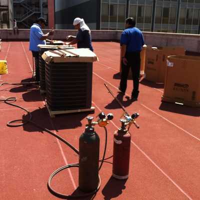 Suministro e instalación