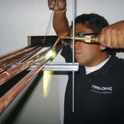 Suministro e instalación