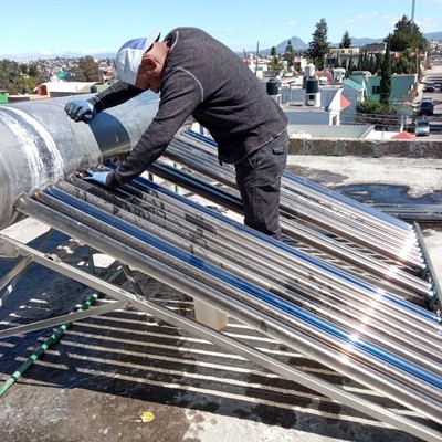Mantenimiento calentadores solares