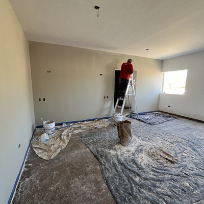 Colocación de yeso en muros