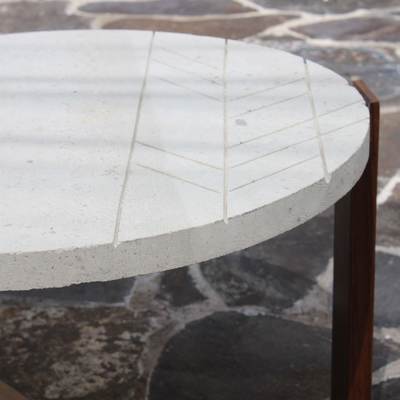 Mesa auxiliar de cantera