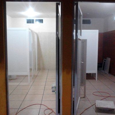 INSTALACION DE PISOS Y AZULEJOS