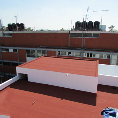 Membrana prefabricada color rojo