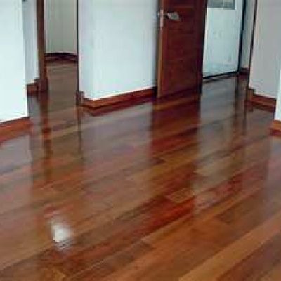 PISO DE MADERA DE INGENIERIA