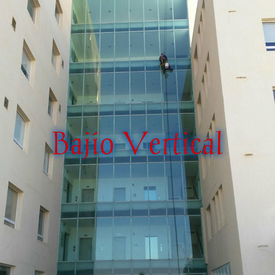 Limpieza de ventanas en altura