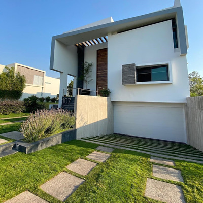 LAGOS DEL BOSQUE ZAMORA, MICH.