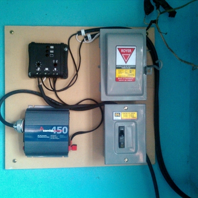 Sistema Solar Aislado, comunidad de bajos recursos.