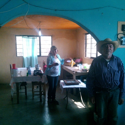 Sistema Solar Aislado, comunidad de bajos recursos.