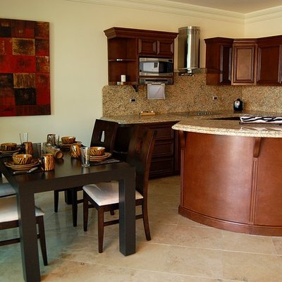 TORRE DE CONDOMINIOS LAS OLAS MAR Y SOL