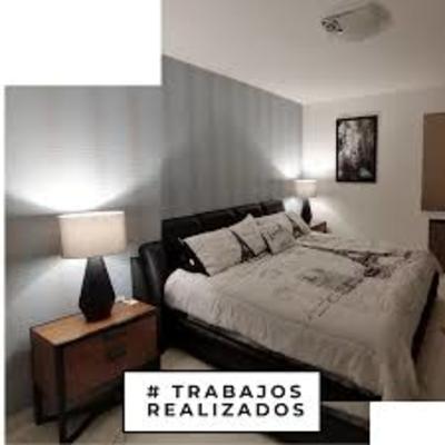 Papel tapiz en habitación