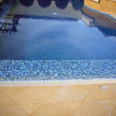 veneciano en alberca