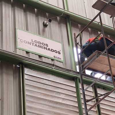 INSTALACION DE EXTRACTOR DE MURO